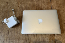 Apple MacBook Pro Retina A1502