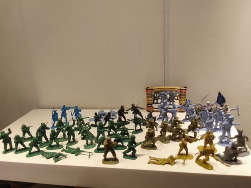 Vintage plastic toy - plastic,