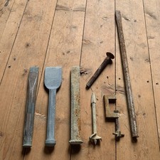 Rusty tool bundle Metal