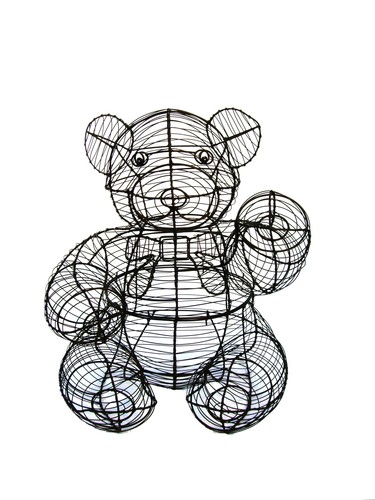 Topiary bear sitting - bear,