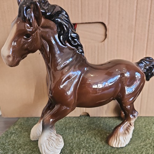 Royal doulton ceramic figurine - royal,