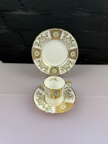 Royal crown derby green panel - crown,