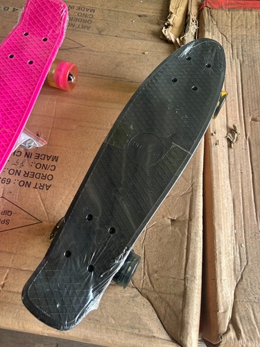 Black mini cruiser skateboard - cruiser,