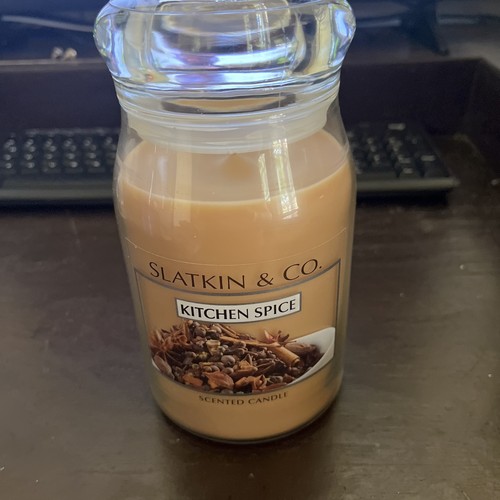 Slatkin 22oz candle - slatkin, &