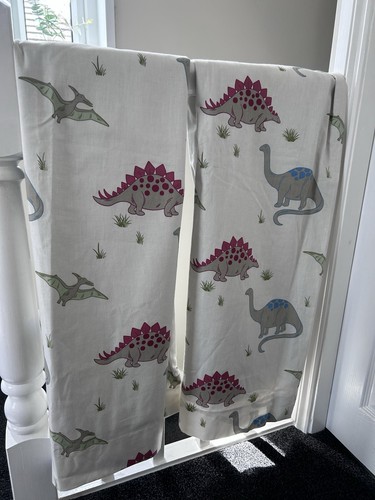 Laura ashley dinosaur - laura,