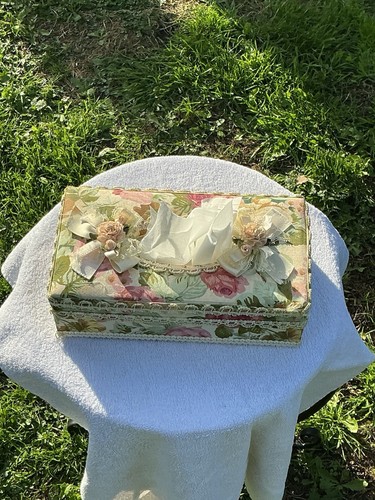 Vintage ladies tissue box - vintage,