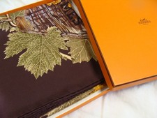 Hermes scarf VENDANGES VALERIE DAWLAT-DUMOULIN NEW +BOX  The Grape Harvest