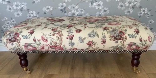 New footstool laura - new, in