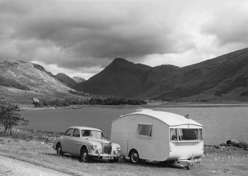 Magnette with 1954 pipit - with,