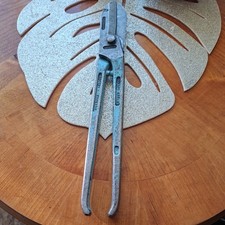 Vintage GILBOW / 10" Long Tin