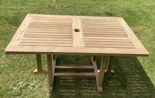 Barlow Tyrie Heavy Teak  Arundel Table outdoor Garden Patio