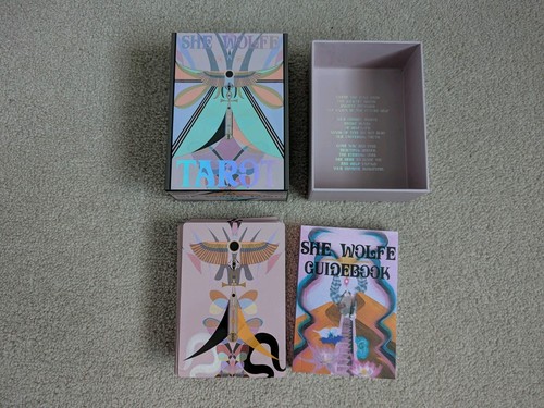 She wolfe tarot 4th - she-wolfe, edition