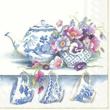 FINE BONE CHINA Tea Cups and