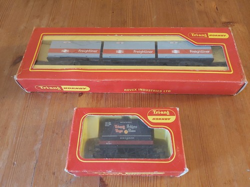 Hornby r633 liner - hornby,