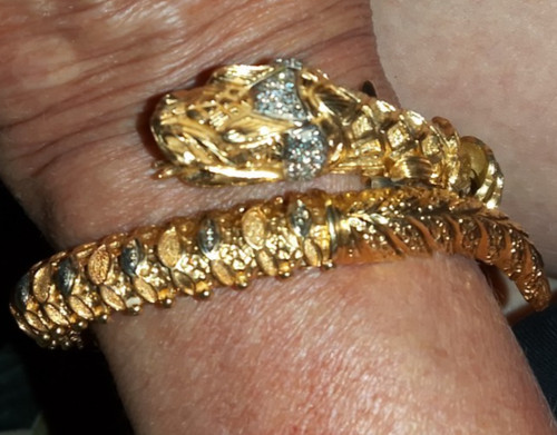18ct yellow gold snake - yellow,