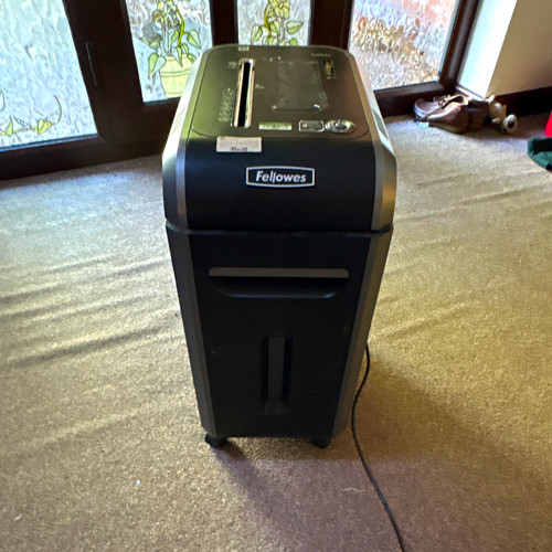 Fellowes paper shredder - paper,
