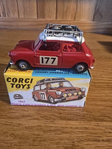 Corgi model club - corgi,