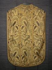 ANTIQUE CHASUBLE PARAMENTE