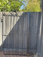 MH Gates posts, Metal Gate
