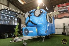 PET GROOMING TRAILER / DOG GROOMING TRAILER