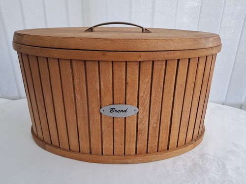 Vintage oval pine wooden bread - vintage,