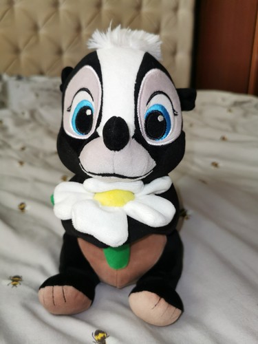 Disney bambi flower skunk - bambi,