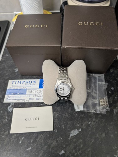 Gucci 5500xl quartz - gucci, watch