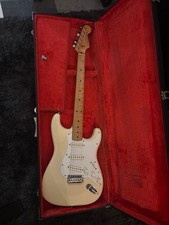 Fernandes FST-85 Cream White Electric Guitar Used Product Shipping From Japan