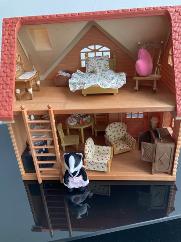 Sylvanian families copper - families,