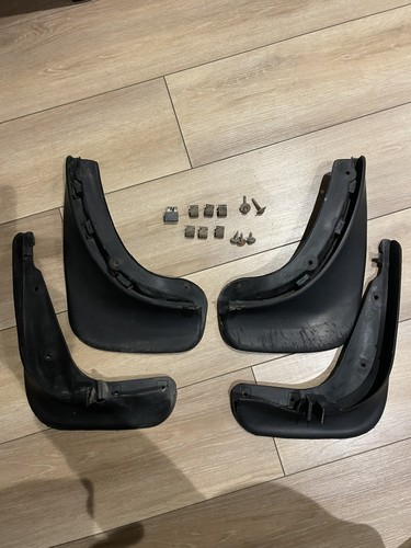 Golf mk5 mudflap genuine - golf,