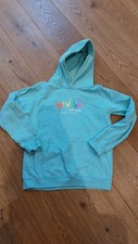 Small Age 9- 10  approx (xl