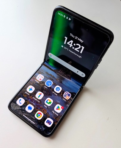 Motorola razr ultra 9 - 50, 6.9"