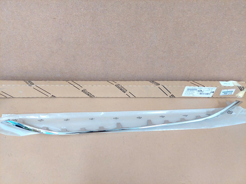 Toyota avensis radiator - toyota, grille