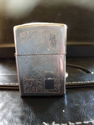 Vintage venetian zippo 1989 - venetian, v
