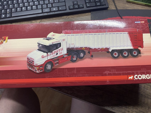 Corgi hauliers renown - corgi,