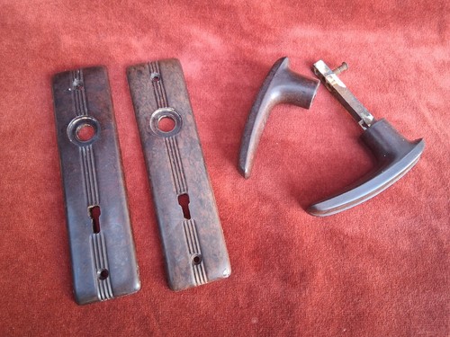 Vintage bakelite art deco - art,