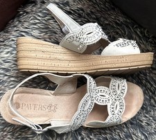 Pavers wedge sandals SIZE 7 /