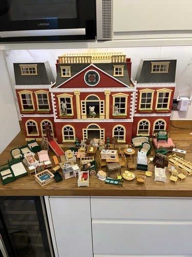 Sylvanian families grand hotel - families,