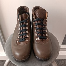 Vintage Brown Leather Hiking