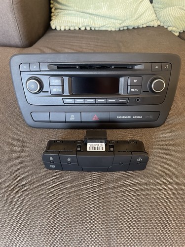 Seat ibiza oem radio - seat, cd
