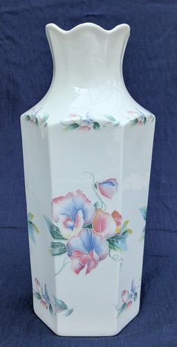Large aynsley bone china - large,
