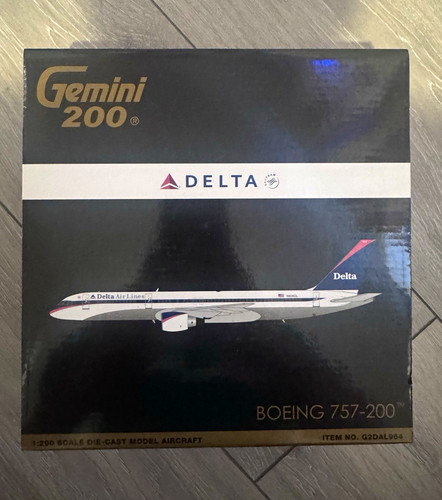 Gemini 200 delta boeing - delta,