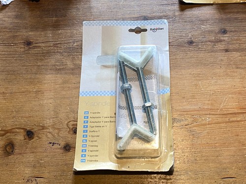 Pair baby dan - of, y-spindle