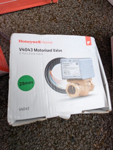 Honeywell 28mm port valve - 2,
