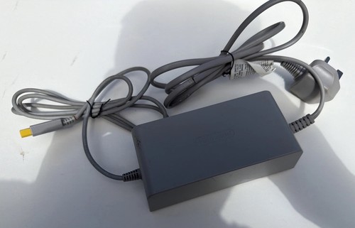 Nintendo wii genuine - u,