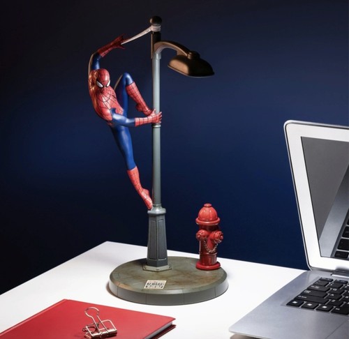 Spider man figurine - spider-man, led