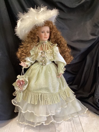 Haunted porcelain doll - porcelain, vessel