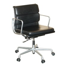 RRP £4045 VITRA EAMES EA217