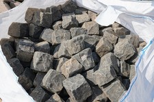 Granite Cobble Setts, 4" x 4"