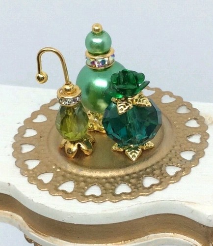 Dolls house handmade - ,